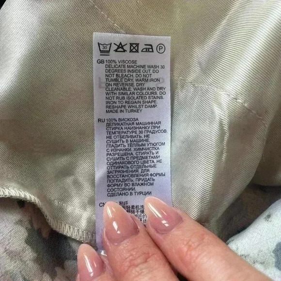 New Reiss SERENA Wide-Leg Pleated Multi-Color Floral Palazzo Pant… - Picture 9 of 13